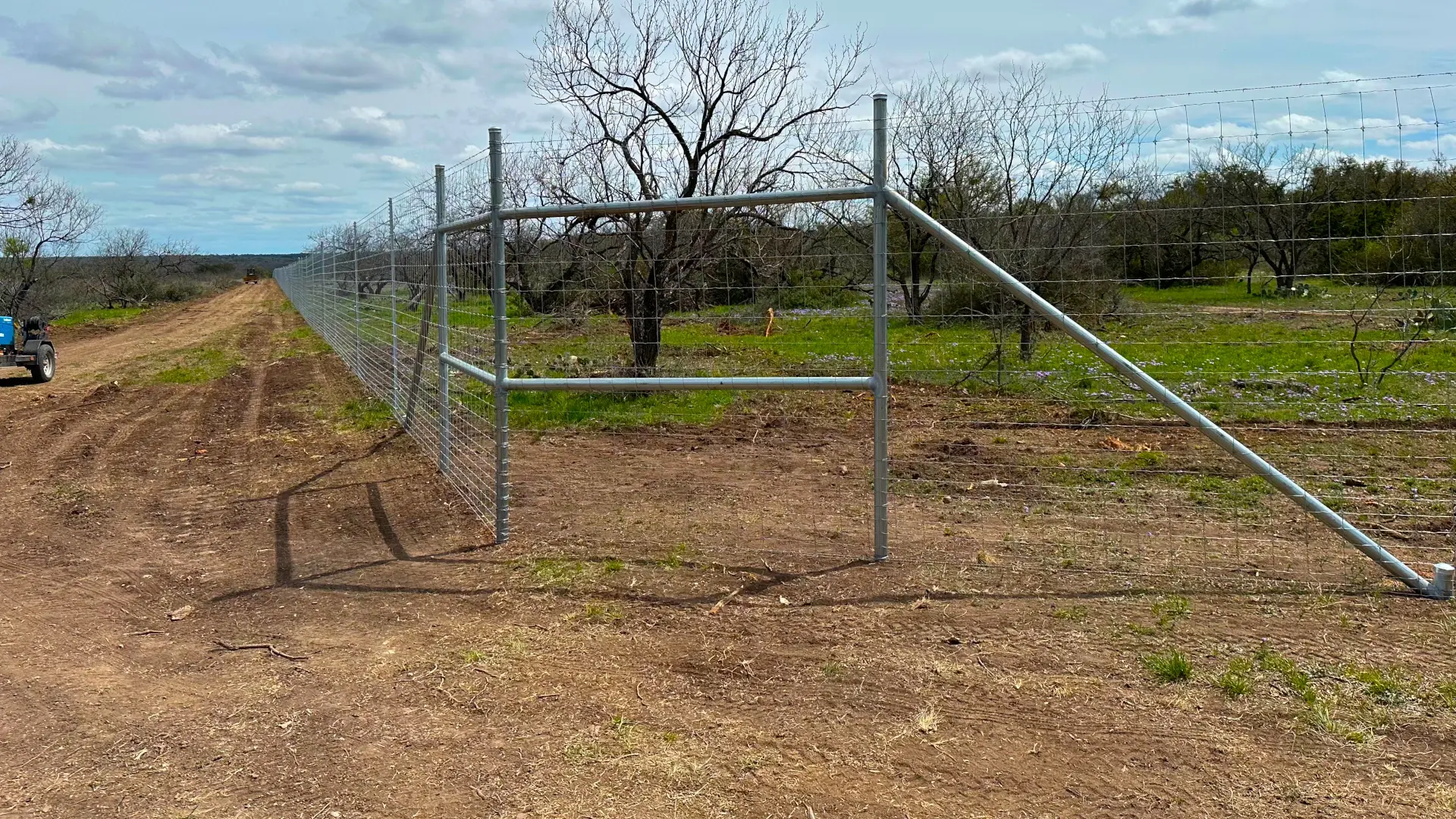 Hi fence 02