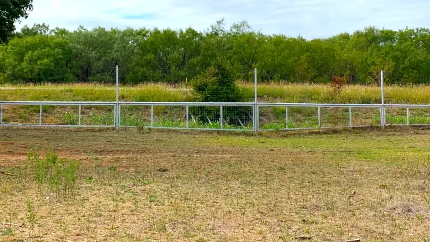 Livestock Fencing in Llano County