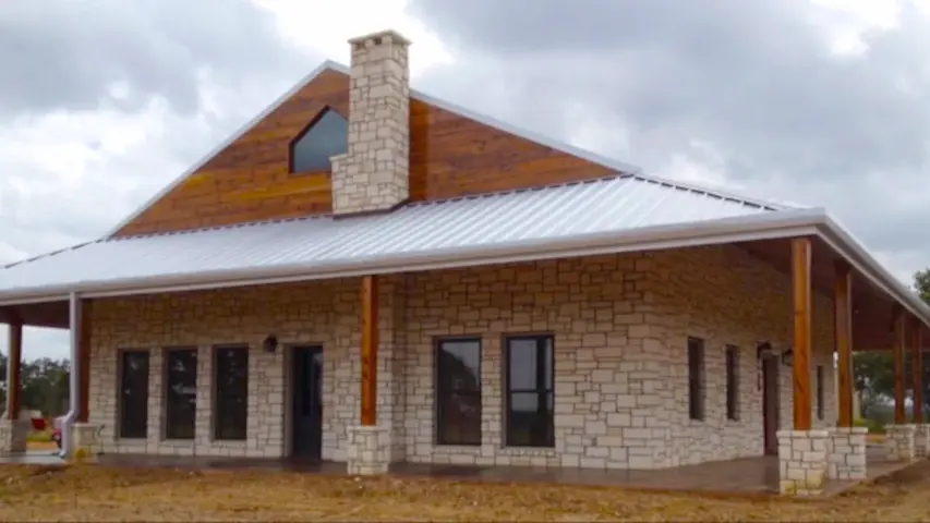 Barndominium exterior