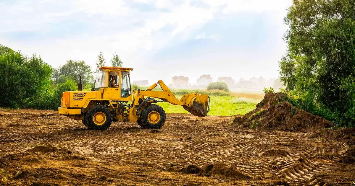 Land clearing bulldozer